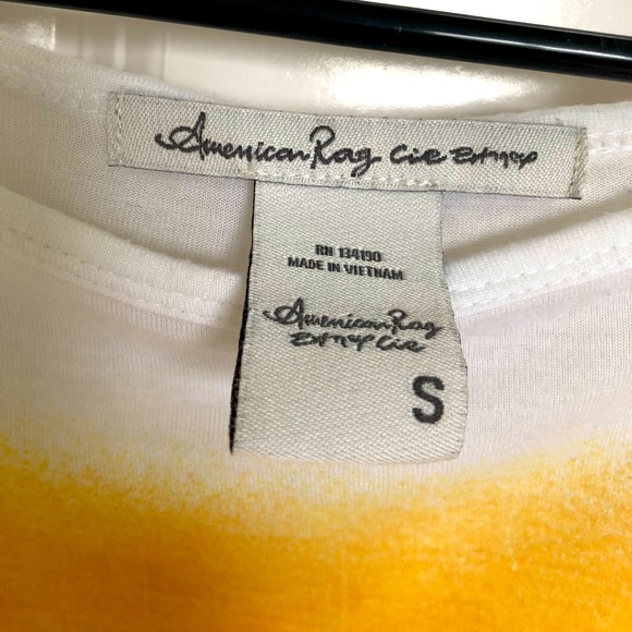 American Rag T-shirt ✨😎 - Picture 3 of 3